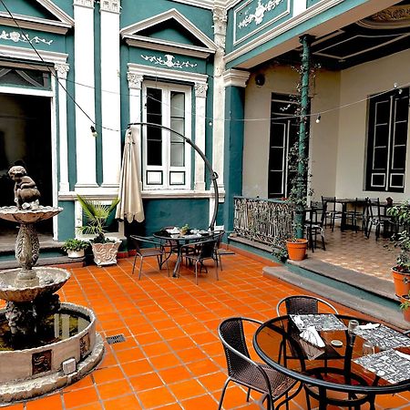 El Chabot Fan Hostel Салта Екстериор снимка
